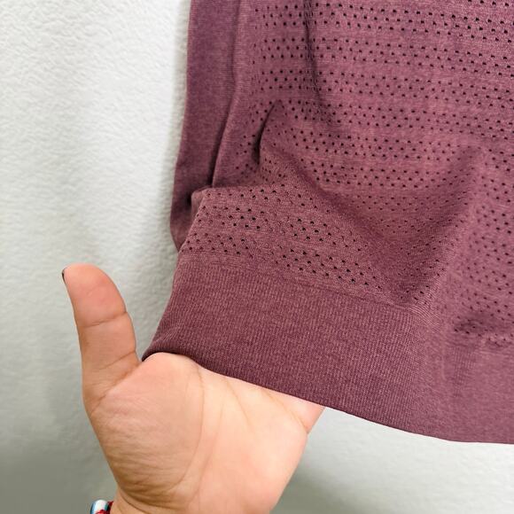 Lululemon Womens Tank Size M Breeze by Muscle Tank Top II Pullover Activewear - Picture 6 of 8